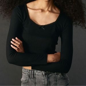 Lace-trimmed Ribbed Top